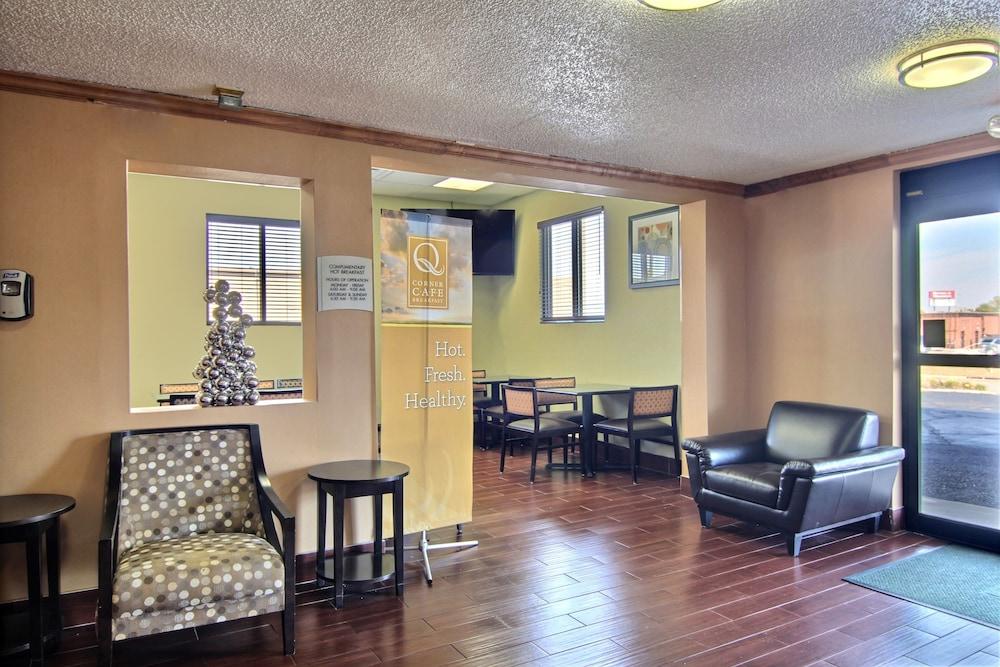 Quality Inn Hall Of Fame Canton Bagian luar foto