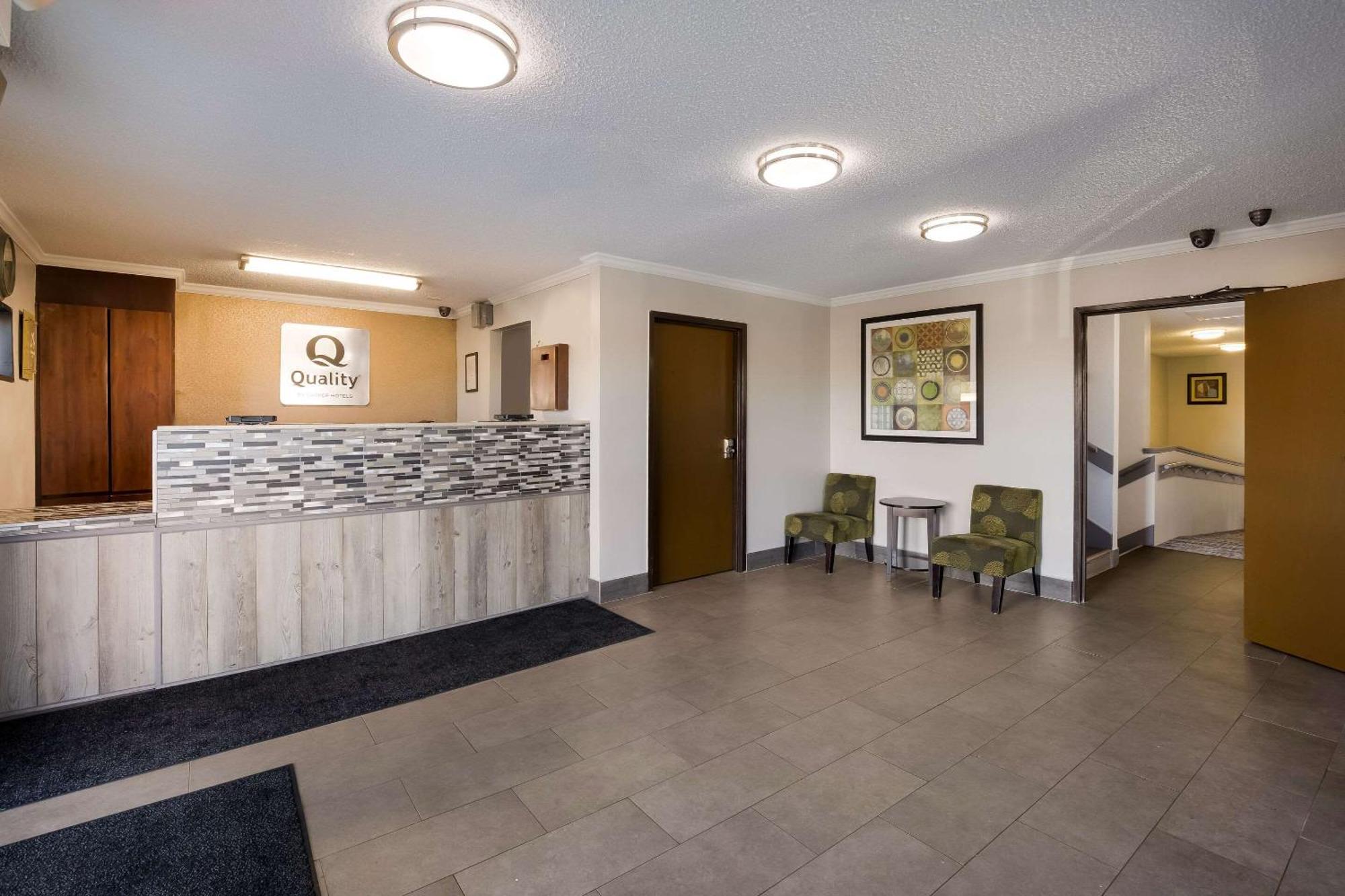 Quality Inn Hall Of Fame Canton Bagian luar foto